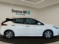 begagnad Nissan Leaf Acenta 40 kWh Automat 2021, Halvkombi