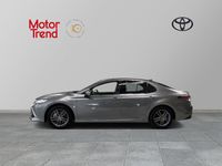 begagnad Toyota Camry 2,5 Hybrid Executive Vinterhjul