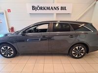 begagnad Kia Ceed SW PHEV ACTION VINTERHJUL 2023, Halvkombi