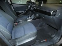 Begagnad Mazda 2 90 HK (66 kW) 2015 Brun Halvkombi