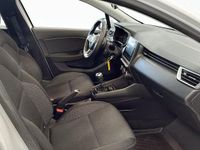 Begagnad Renault Clio V Zen 91 HK (66 kW) 2022 Vit Halvkombi