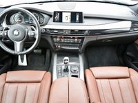 begagnad BMW X5 40D M-SPORT VÄRMARE PANORAMA H/K 360° ADAPTIVT CHASSI