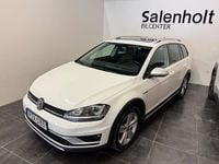 Begagnad VW Golf Alltrack 184 HK (135 kW) 2015 Vit Kombi