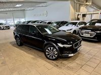Begagnad Volvo V90 CC Plus 250 HK (183 kW) 2023 Svart Kombi
