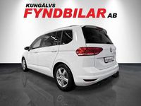 Begagnad VW Touran 180 HK (132 kW) 2017 Vit Minibuss