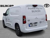 Begagnad Toyota Proace City City 100 kW (136 HK) 2024 Vit Minibuss