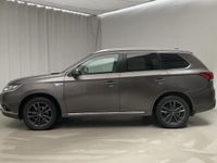 begagnad Mitsubishi Outlander P-HEV 2.0 4WD 2017, SUV