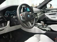 begagnad BMW M5 Sedan / M-sport avgassystem / M Carbon Keramiska Bromsar