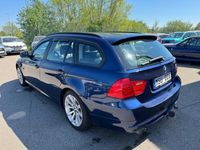 begagnad BMW 320 d xDrive Touring Sensorer |Drag | Vinterhjul