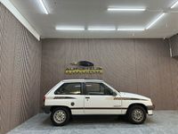 Begagnad Opel Corsa Swing 60 HK (44 kW) 1990 Vit Halvkombi