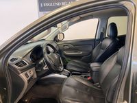 begagnad Mitsubishi L200 Dubbelhytt 2.4DI-D 4WD Kåpa Navi B-kamera