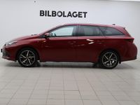 Begagnad Toyota Auris Touring Sports 2017 Röd Kombi