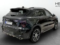 Begagnad Lynk & Co 01 261 HK (191 kW) 2022 Svart SUV