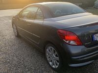 begagnad Peugeot 207 CC 