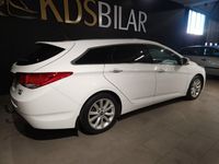 begagnad Hyundai i40 1.7 CRDi CW Kombi Automat Business 136hk | Drag