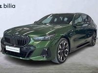 Begagnad BMW 550e 2025 Grön Kombi