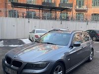 Begagnad BMW 320 177 HK (130 kW) 2010 Kombi