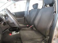 Begagnad Suzuki Liana 106 HK (77 kW) 2004 Brun Sedan