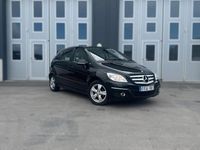 Begagnad Mercedes B180 116 HK (85 kW) 2011 Svart Minibuss
