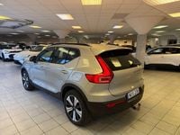 Begagnad Volvo XC40 Core 175 kW (238 HK) 2023 Silver SUV