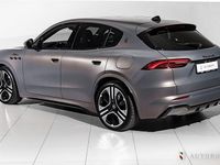 Begagnad Maserati Grecale Folgore 410 kW (558 HK) 2024 Brun SUV