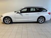 begagnad BMW 320 i xDrive Touring Model Sport, Navigation, Automat