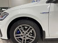 Begagnad VW Golf VIII GTE 207 HK (152 kW) 2020 Vit Halvkombi