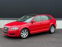 Begagnad Audi A3 Sportback Attraction 160 HK (117 kW) 2007 Röd Halvkombi
