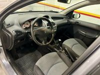 begagnad Peugeot 206 5-dörrar 1.4 X-Line Euro 4 NY BES NY SKAT