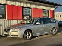 Begagnad Volvo V70 Kinetic 163 HK (119 kW) 2010 Grå Kombi