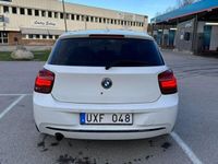 begagnad BMW 120 d 5-dörrars Steptronic Sport line Euro 5