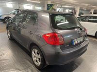 begagnad Toyota Auris 5-dörrar 1.4 VVT-i Euro 4 Ny servad