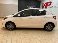 begagnad Toyota Yaris Hybrid (101hk) e-CVT Apple-Carplay Euro 6