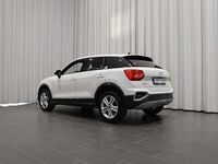 Begagnad Audi Q2 Advanced Plus 150 HK (110 kW) 2023 Glaciärvit metallic SUV