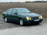 begagnad Mercedes E240 |13500MIL|DRAG|AUTOMAT|2BRUKARE