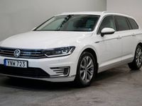 begagnad VW Passat GTE 218hk Executive Cockpit Värmare Drag