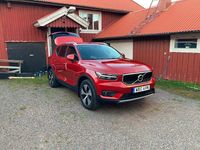 Begagnad Volvo XC40 197 HK (144 kW) 2022 Röd metallic SUV