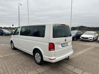 begagnad VW Caravelle T6.1 TDI150 AUT LÅNG 9-SITS VÄRMARE DRAG