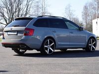 begagnad Skoda Octavia RS TDI 230HK Milltek / Panorama / Navi / Drag