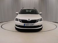 begagnad Skoda Octavia Kombi 1.0 TSI 115hk P-Värmare Sensorer Carplay