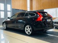 begagnad Volvo V60 T5 Bi-Fuel Geartronic Summum P-värmare VoC 245 hk