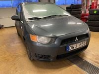 Begagnad Mitsubishi Colt 95 HK (69 kW) 2010 Grå metallic Halvkombi