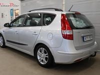 Begagnad Hyundai i30 116 HK (85 kW) 2011 Silver Kombi