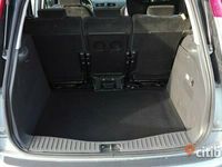 begagnad Ford C-MAX Ghia 1.8 nybesiktad,skatad,kamkedja,DVD