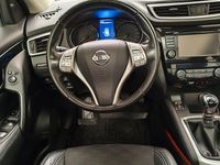 begagnad Nissan Qashqai 1.6 dCi Tekna 4x4 Euro 6 - Panorama 2016, SUV