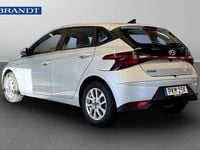 Begagnad Hyundai i20 Essential 101 HK (74 kW) 2021 Grå Halvkombi