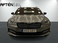 Begagnad Skoda Superb Business Line 218 HK (160 kW) 2023 Grå Kombi