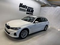 Begagnad BMW 330e 184 HK (135 kW) 2022 Vit Kombi