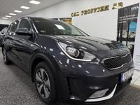 Begagnad Kia Niro Advance 141 HK (103 kW) 2018 Grå SUV