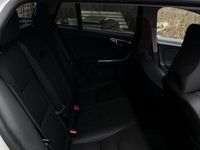 begagnad Volvo V60 D4 Momentum Euro 5